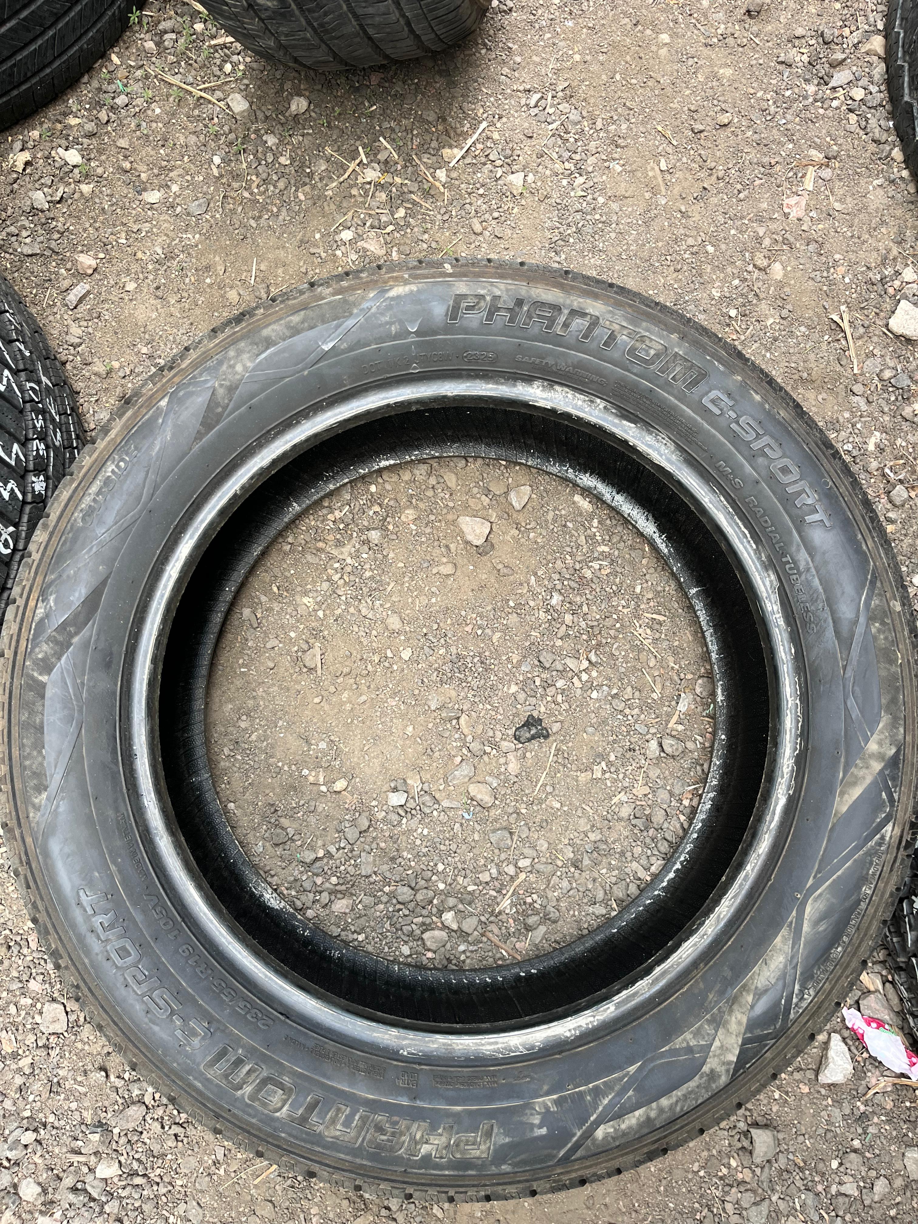 235/55R19 Pair (2 Used Tires) Phantom C- SPORT