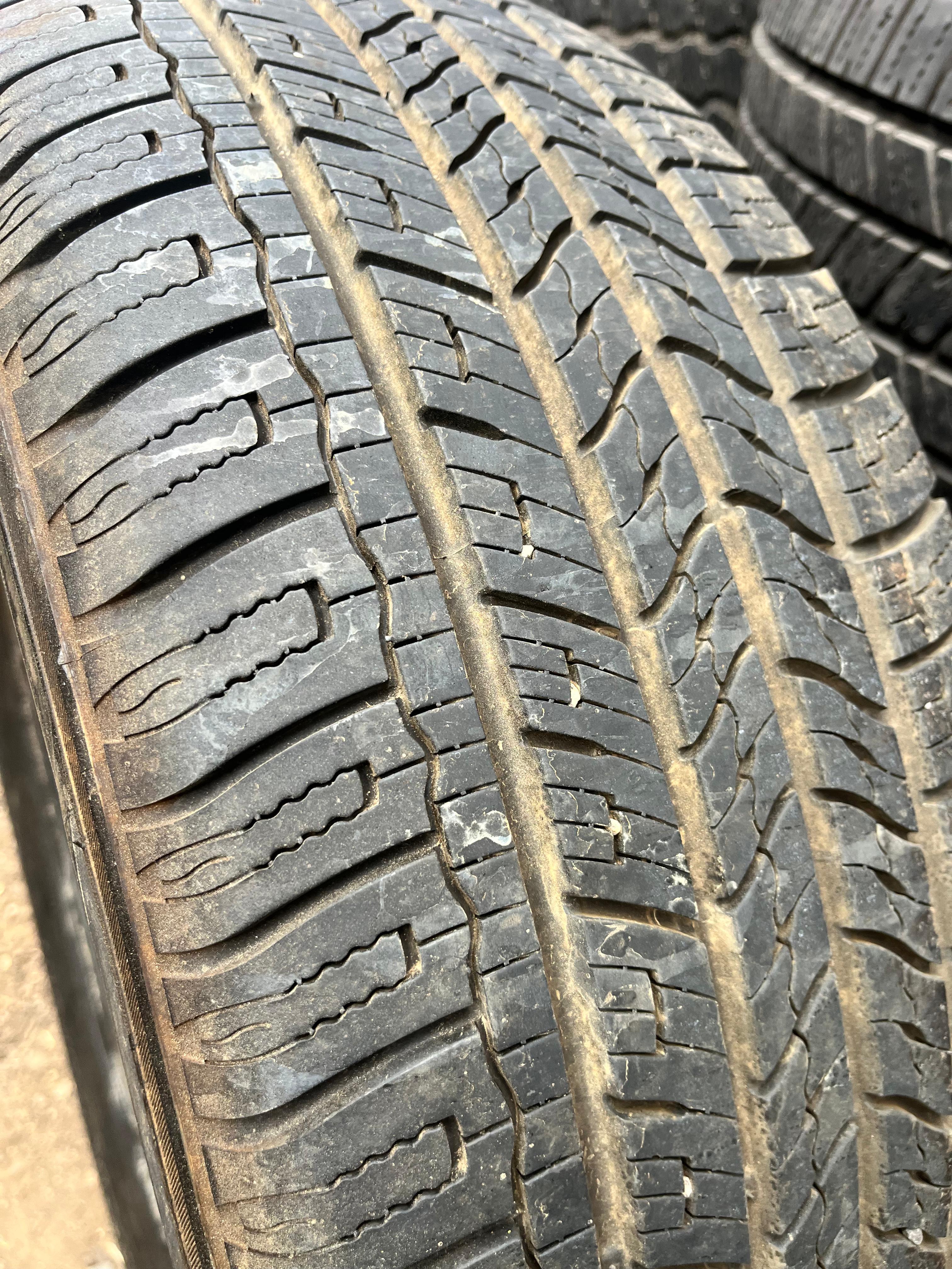 235/55R19 Pair (2 Used Tires) Phantom C- SPORT