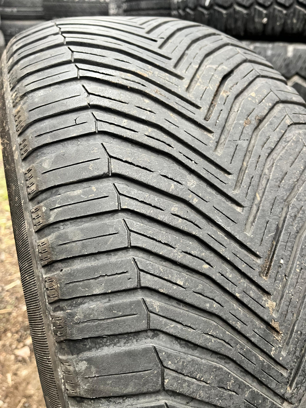 275/55R19 Set (4 Used Tires) Michelin Cross Climate SUV
