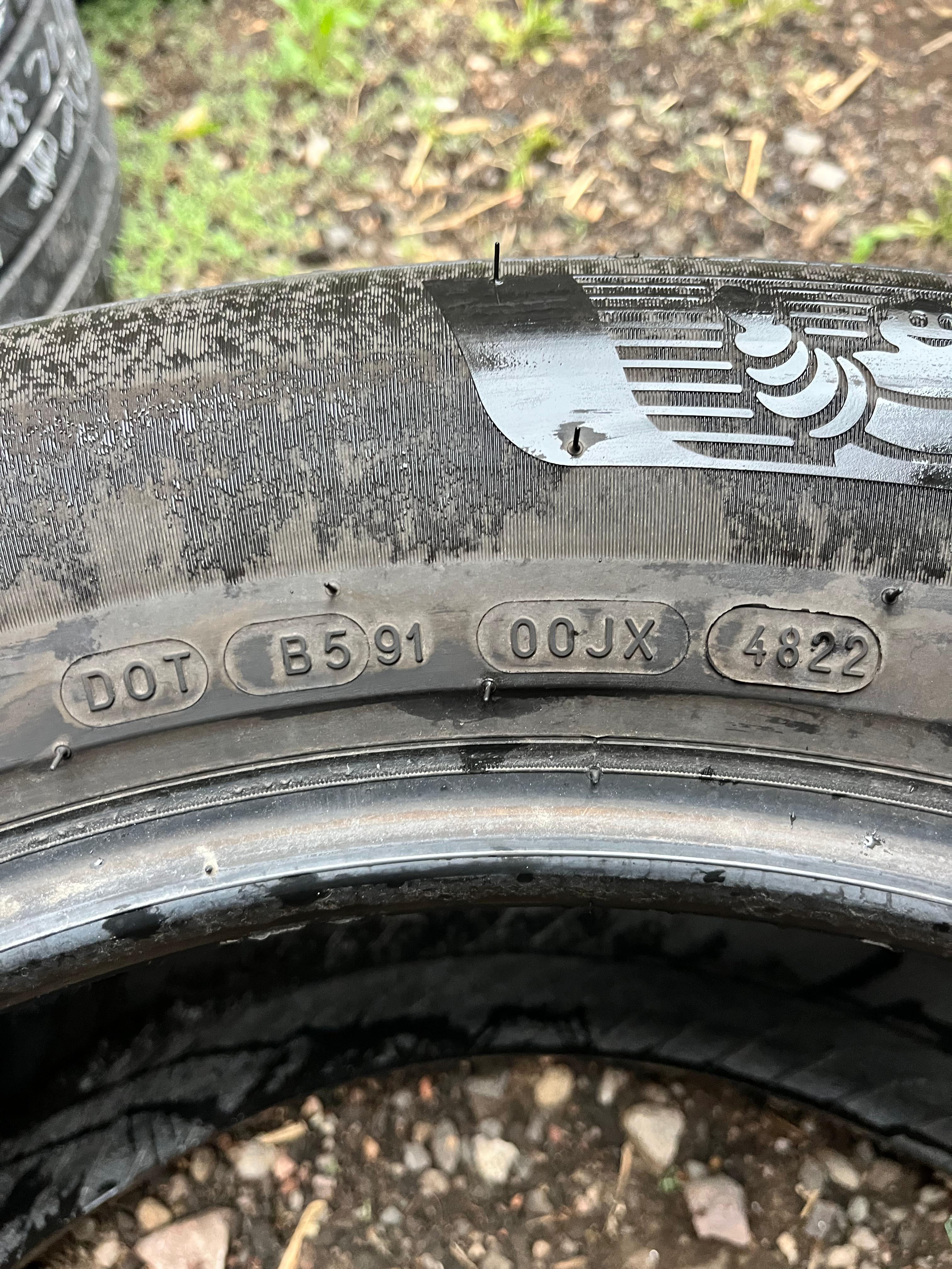 275/55R19 Set (4 Used Tires) Michelin Cross Climate SUV