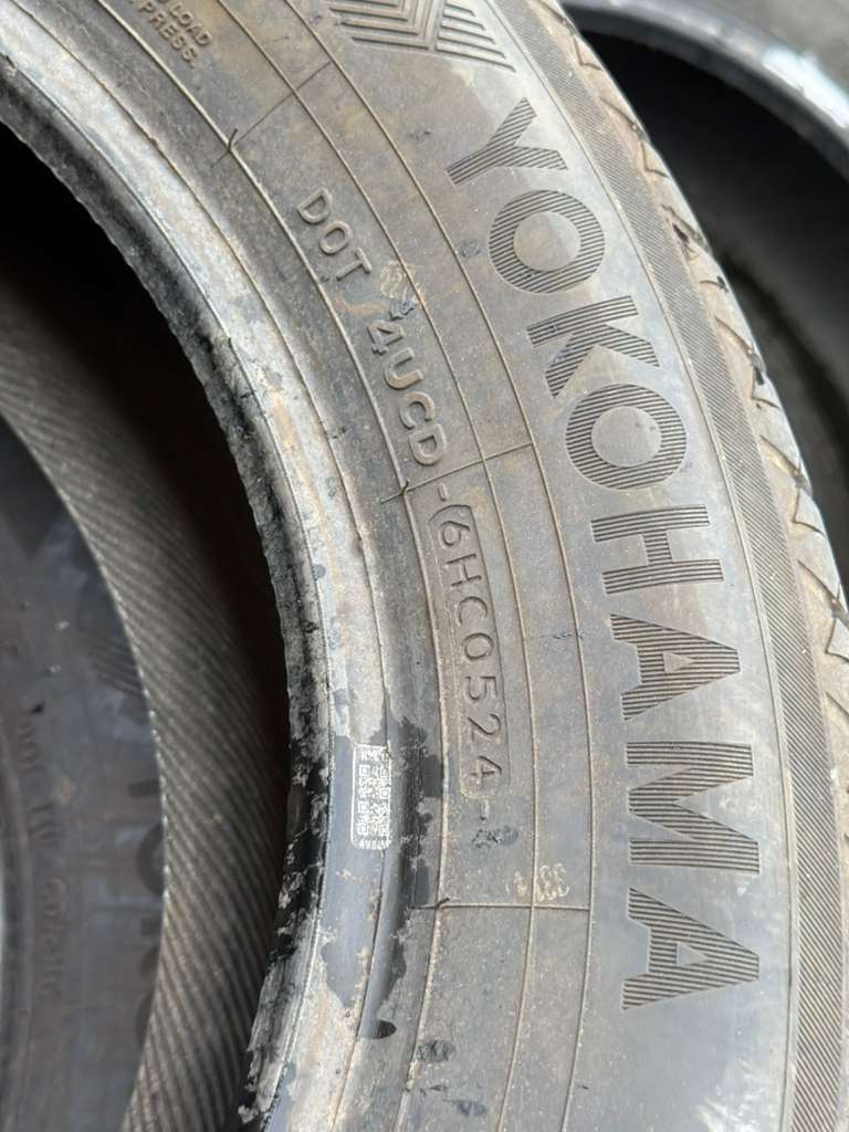 205/60R15 Set (4 Used Tires) Yokohama Avid Ascend GT