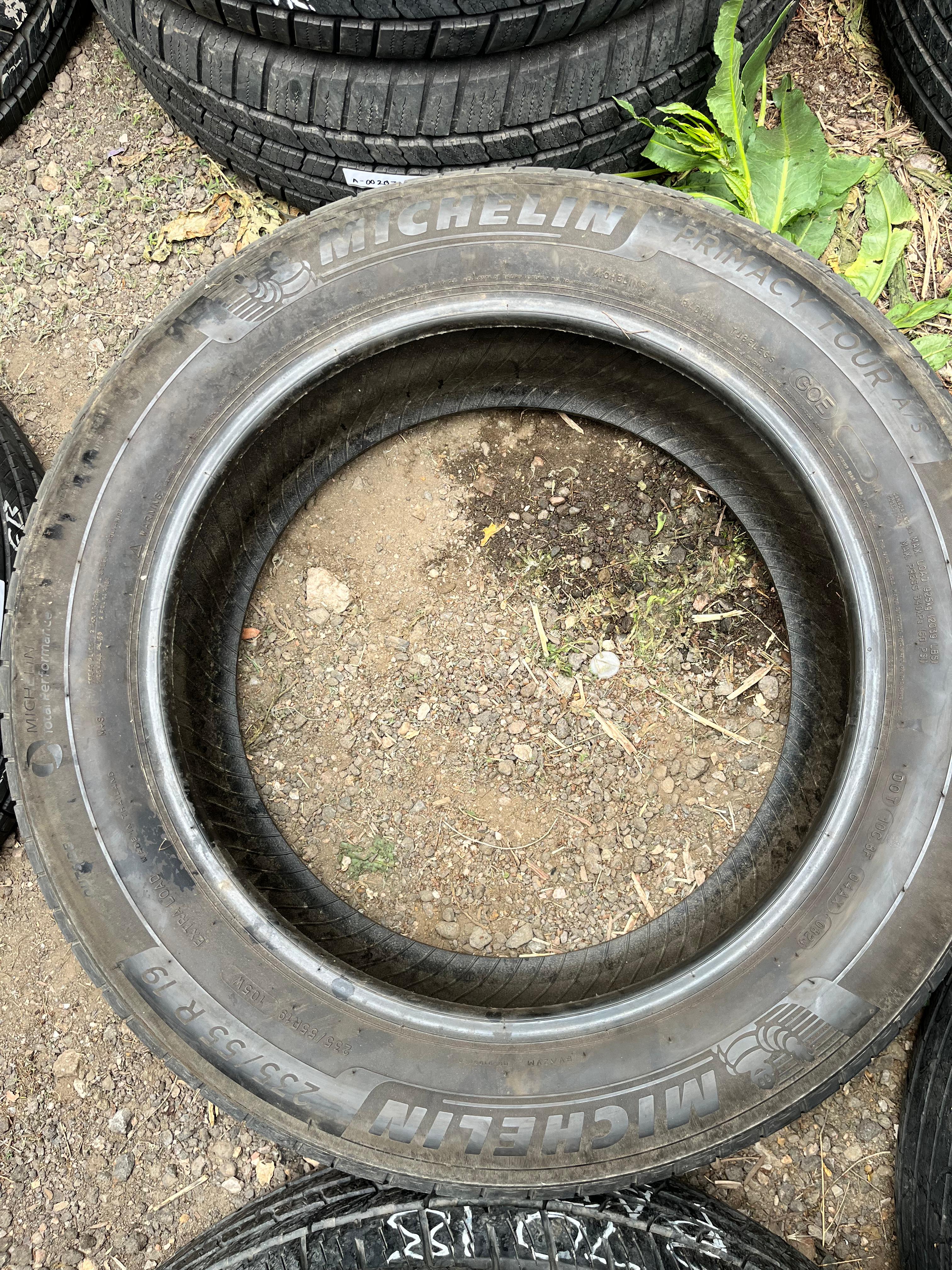 235/55R19 Pair (2 Used Tires) Michelin Primacy Tour