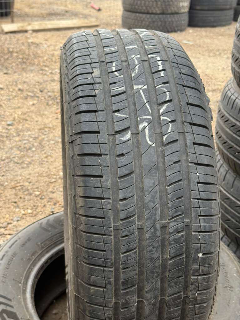 215/60R15 Pair (2 Used Tires) Mastercraft Stratus