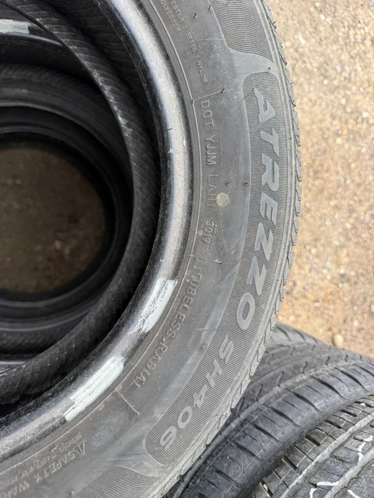 205/60R15 Pair (2 Used Tires) Sailun Atrezzo SH406