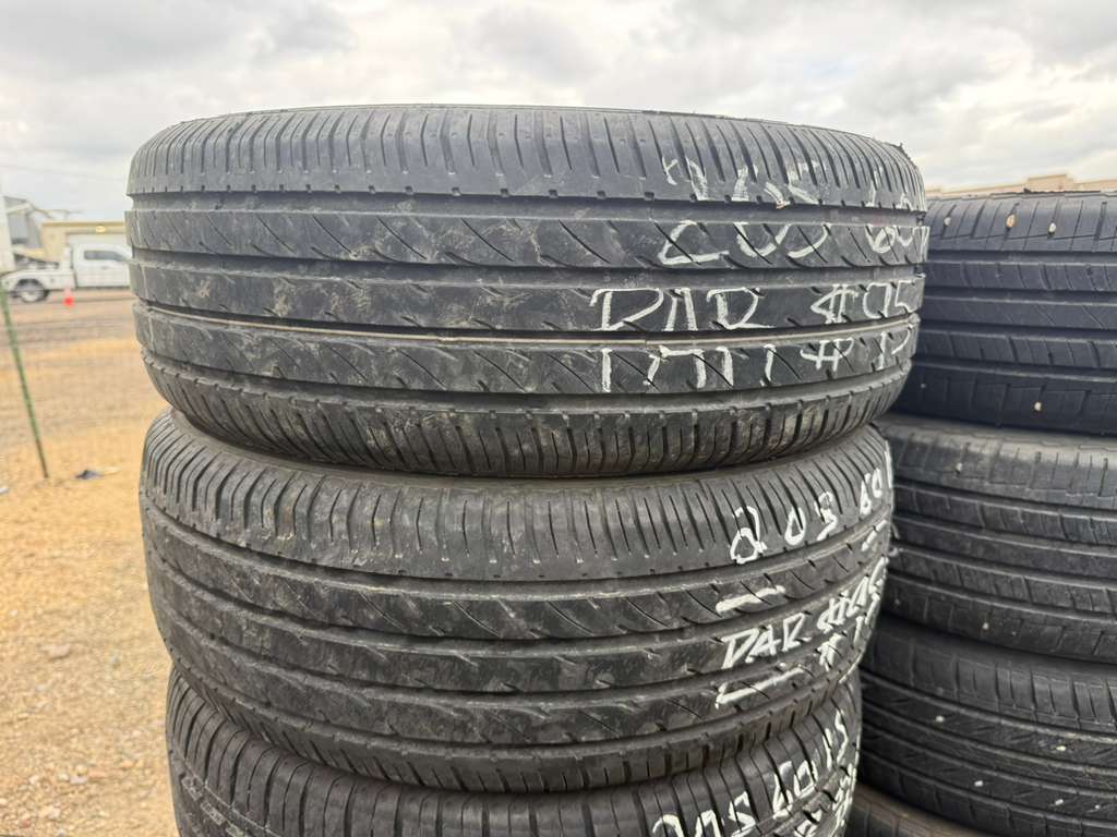 205/60R15 Pair (2 Used Tires) Arroyo