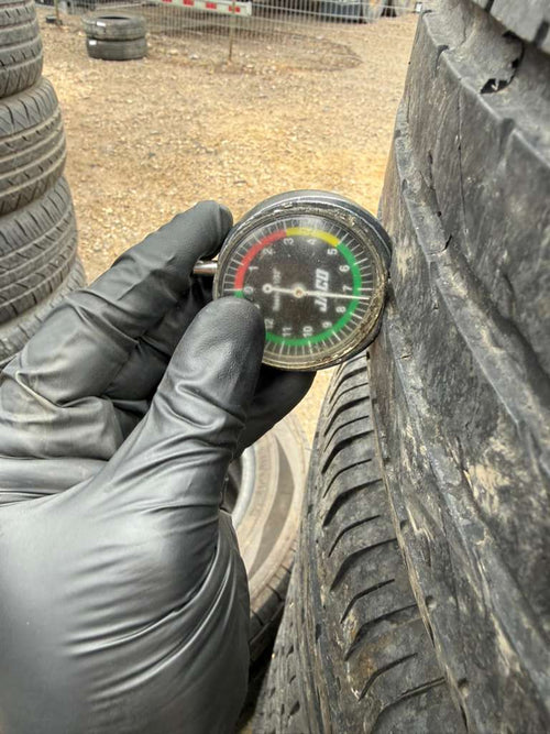 205/60R15 Pair (2 Used Tires) Arroyo