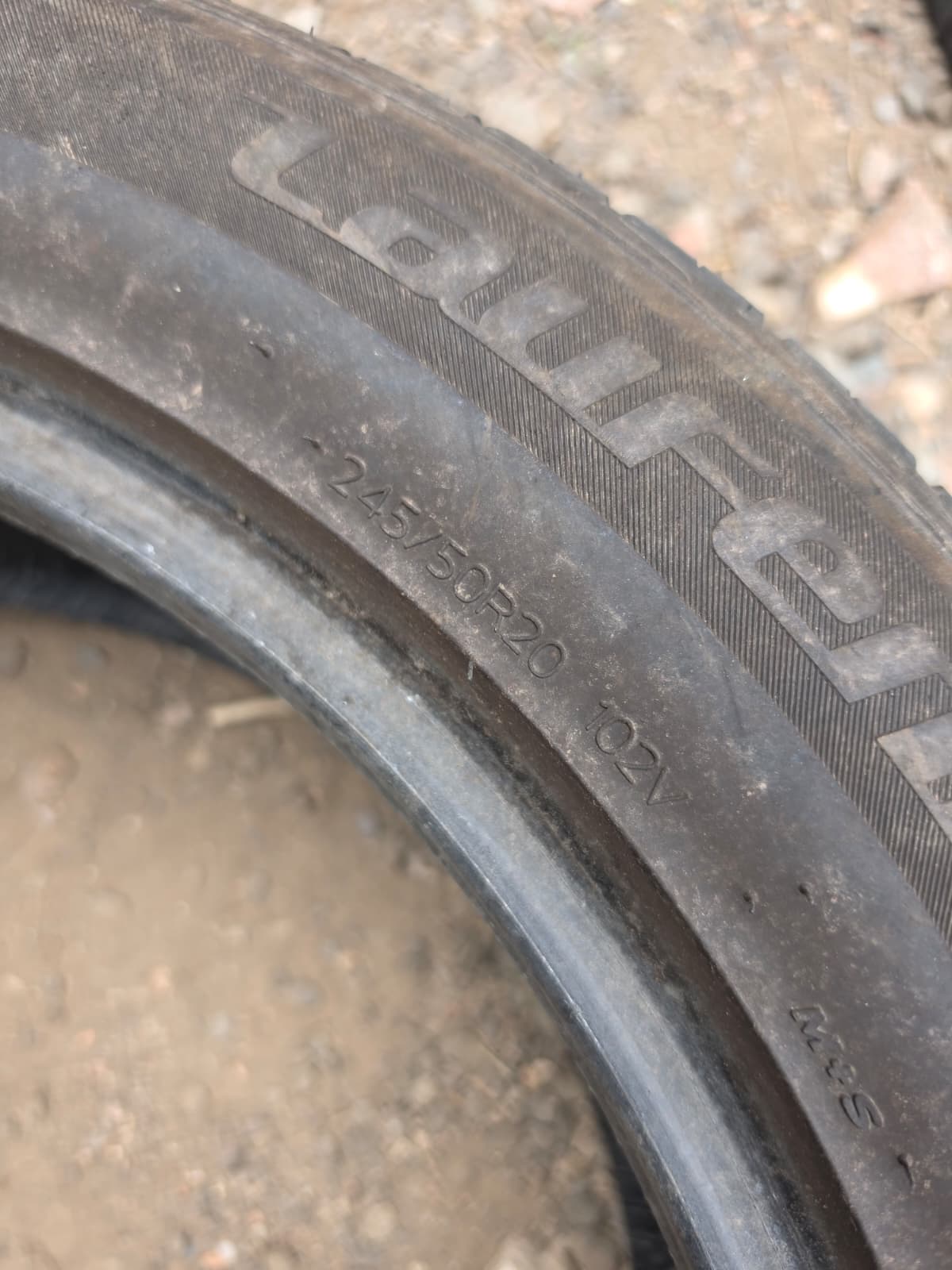 245/50R20 Set (4 Used Tires) Laufenn S Fit AS
