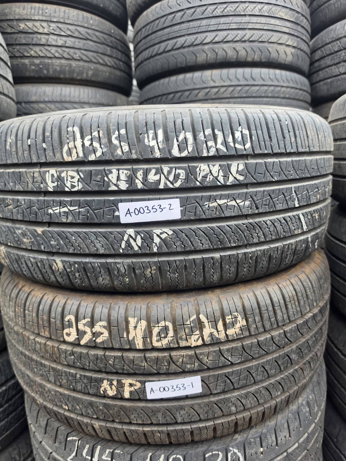 255/40R20 Pair (2 Used Tires) Pirelli Scorpion Zero