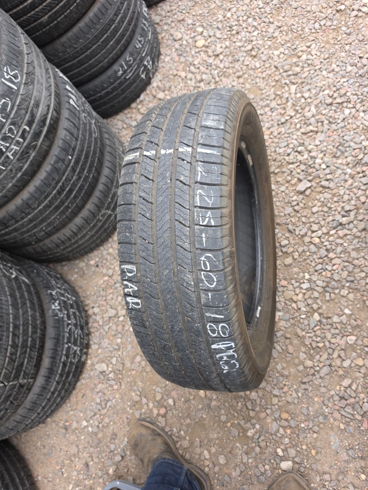 225/60R18 Set (4 Used Tires) Michelin Defender 2