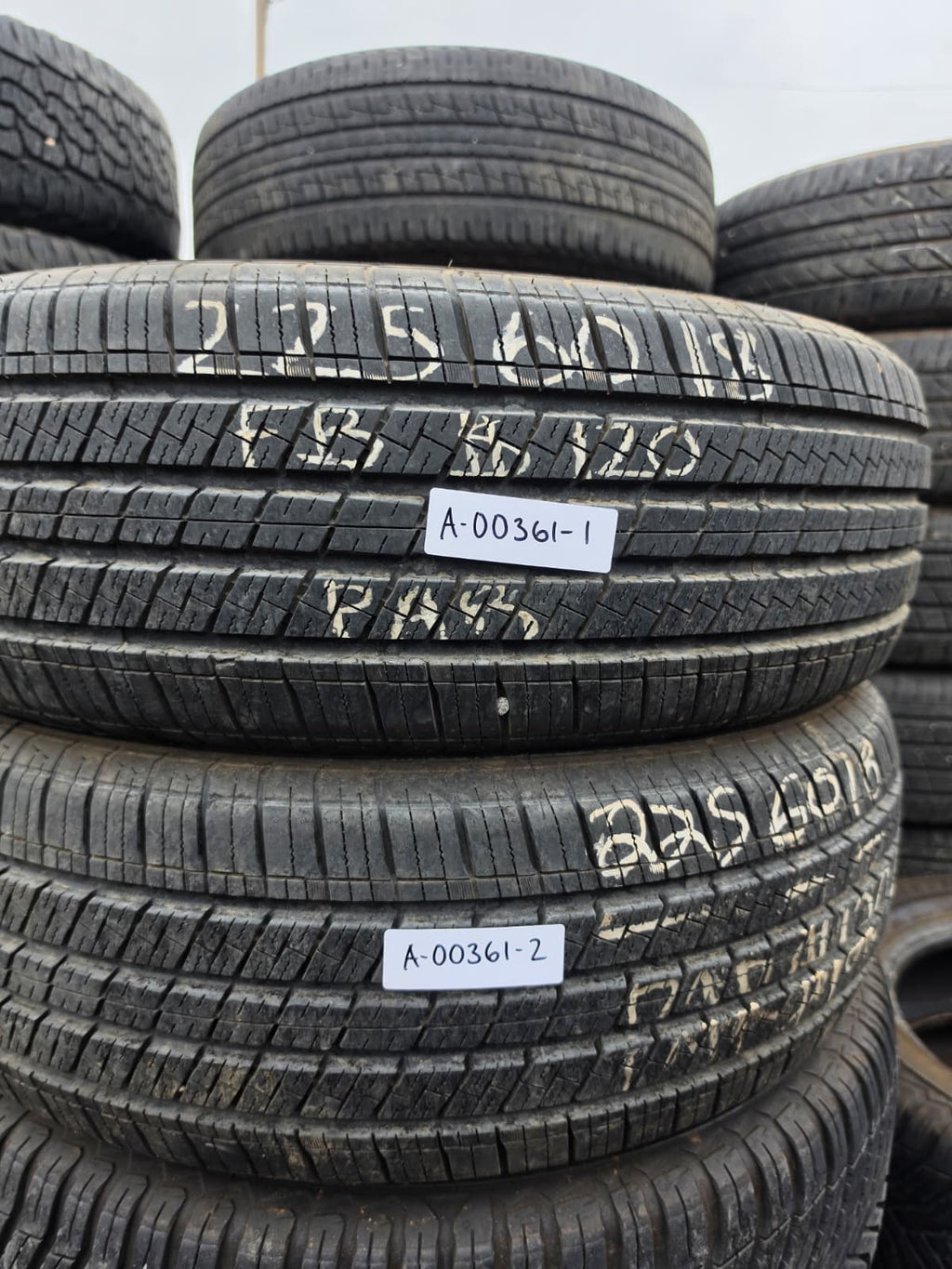 225/60R18 Pair (2 Used Tires) Vantage  Touring A/S