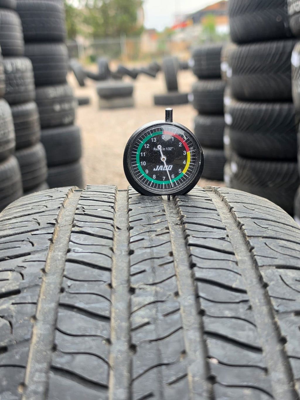 225/60R18 Pair (2 Used Tires) Goodyear Assurance