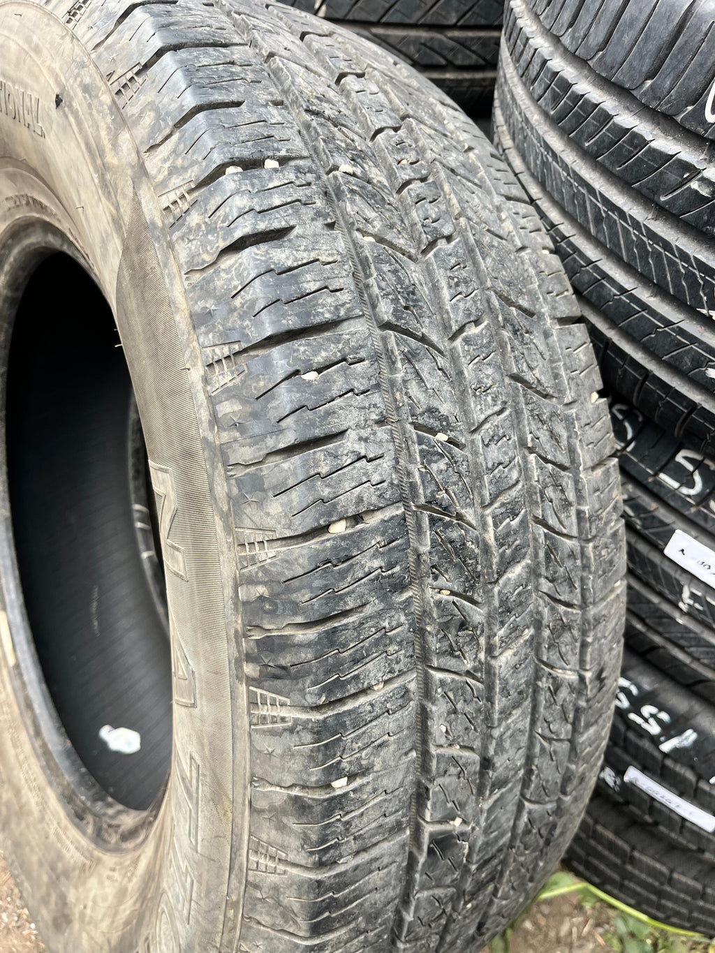 LT275/70R18 Pair (2 Used Tires) National Commando HTS