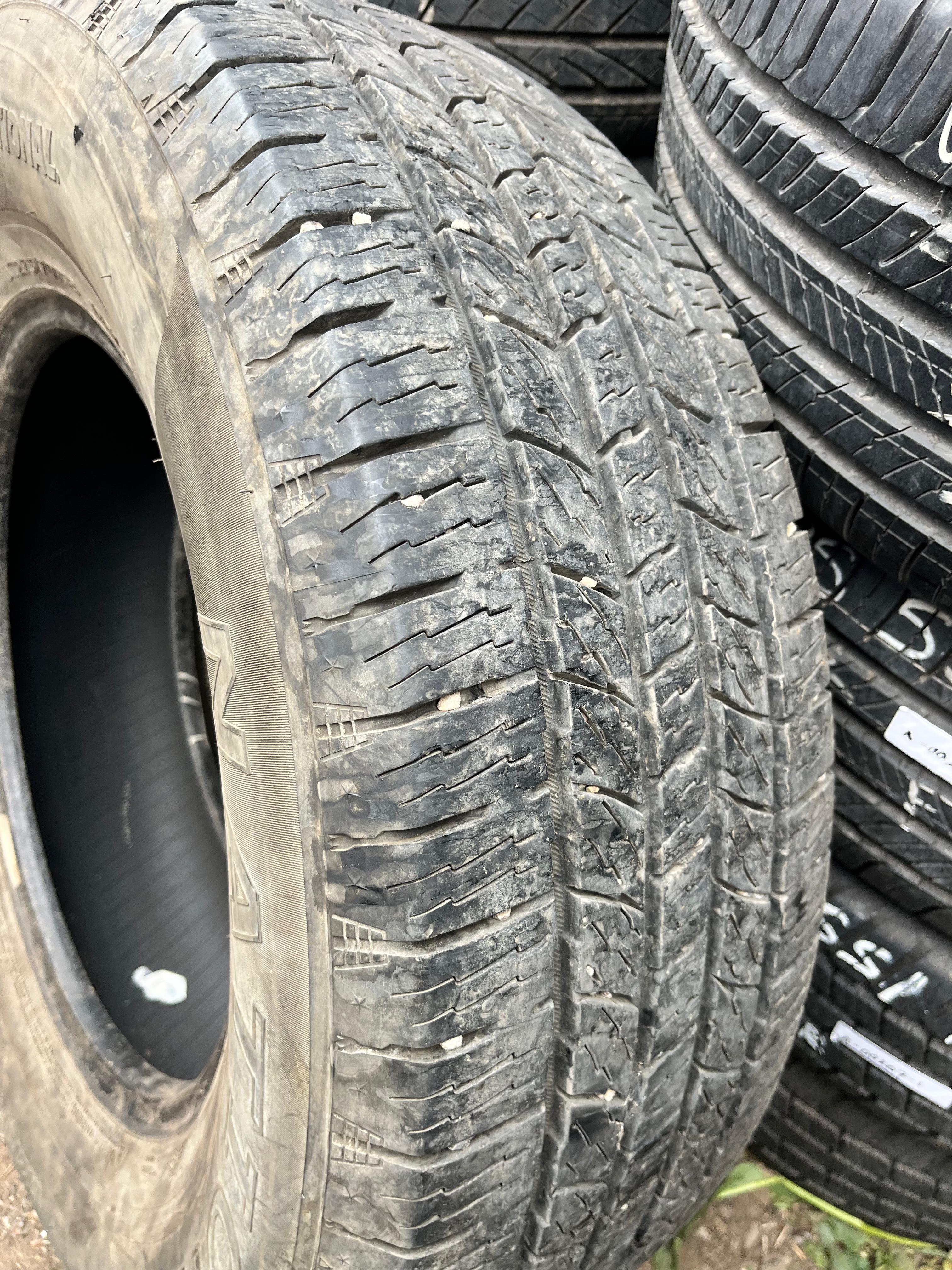 LT275/70R18 Pair (2 Used Tires) National Commando HTS