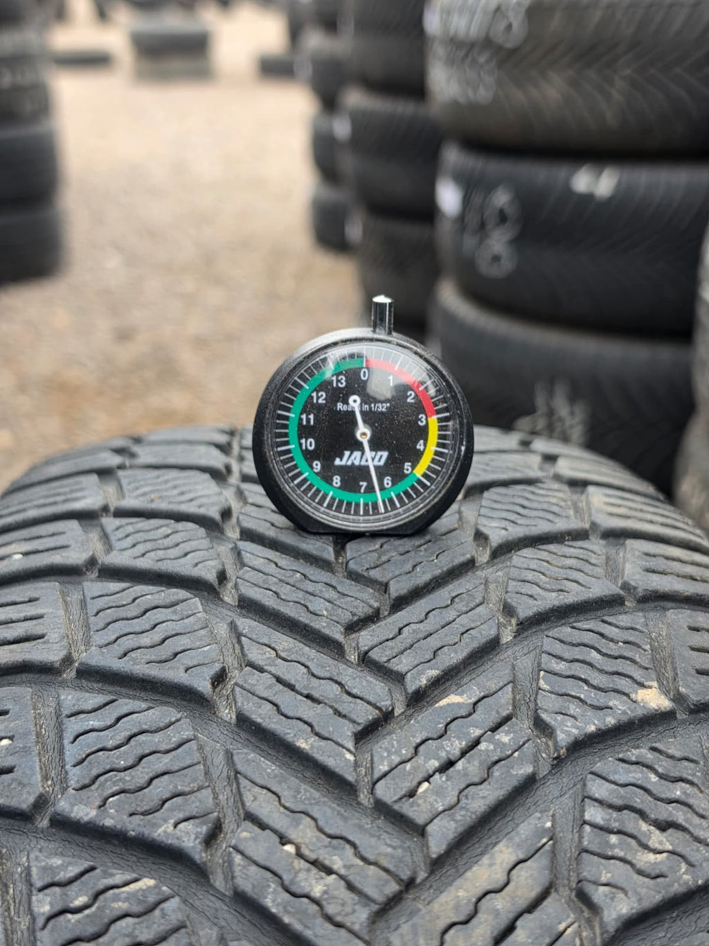 225/60R18 Pair (2 Used Tires) Michelin X-ICE Snow