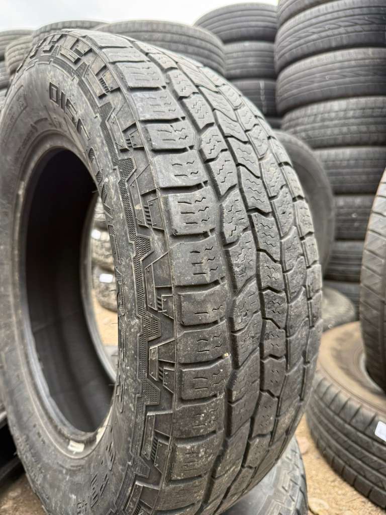 215/70R16 Pair (2 Used Tires) Cooper Discoverer AT3 45