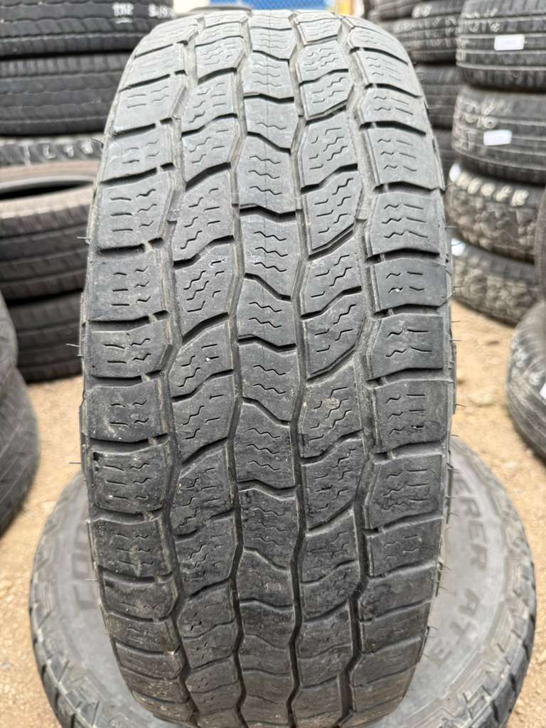 215/70R16 Pair (2 Used Tires) Cooper Discoverer AT3 45
