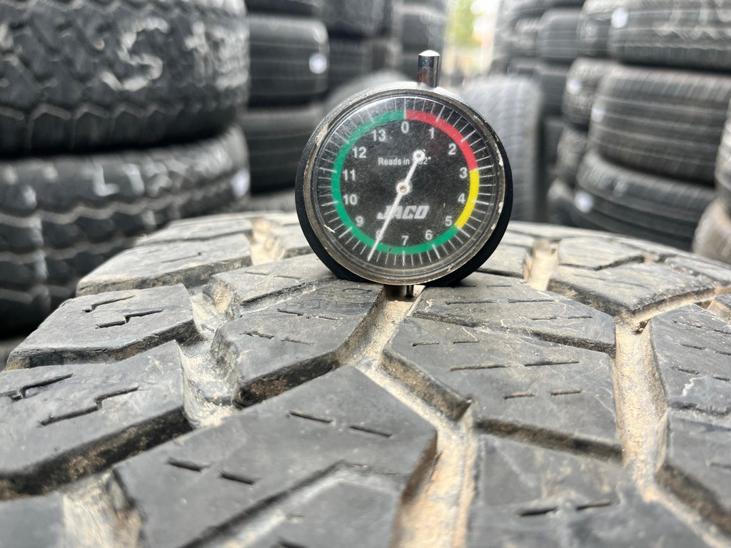 LT275/70R18 Pair (2 used Tires) Pathfinder