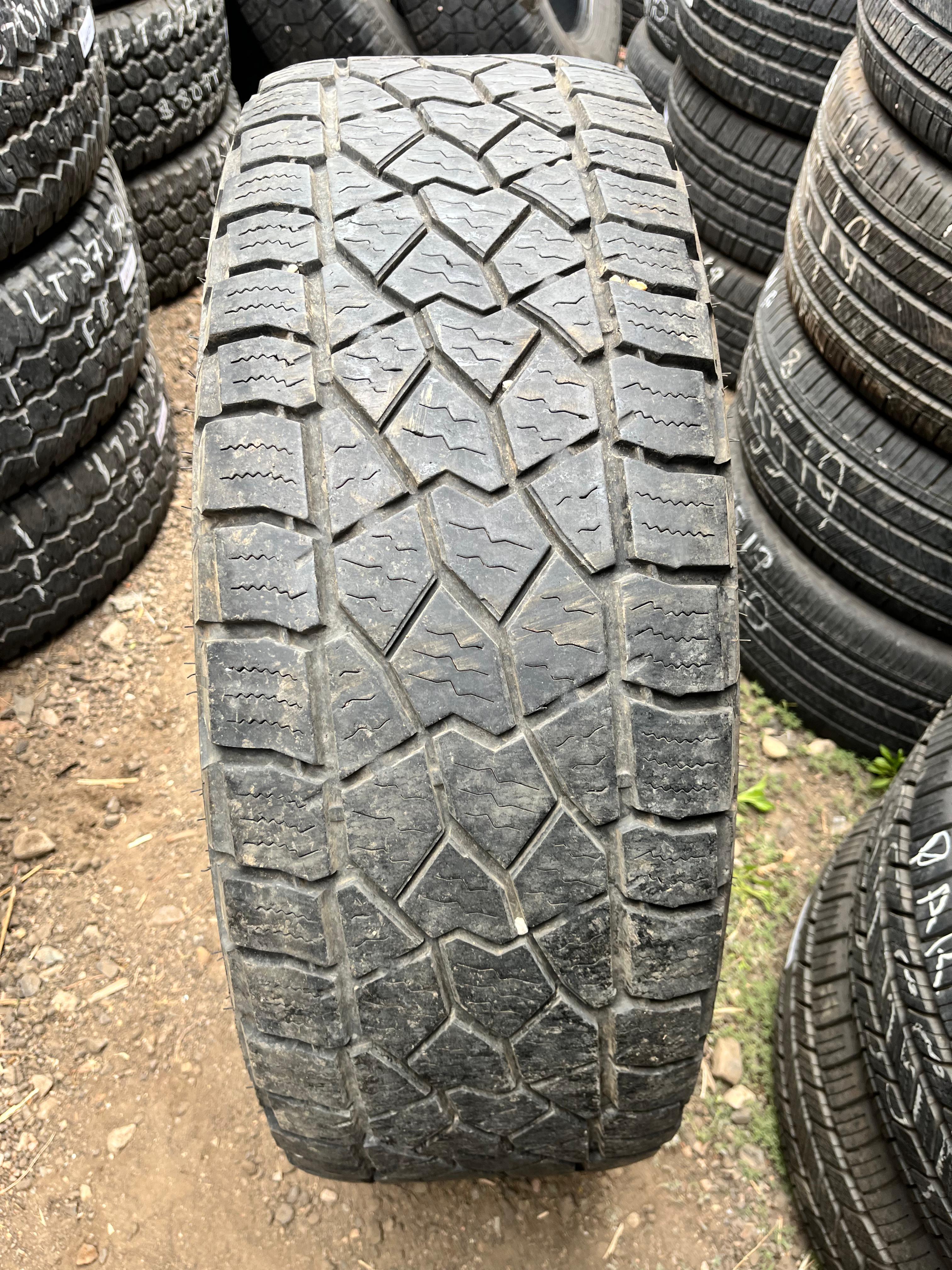 LT275/70R18 Pair (2 Used Tires)   Back Country Dean tires