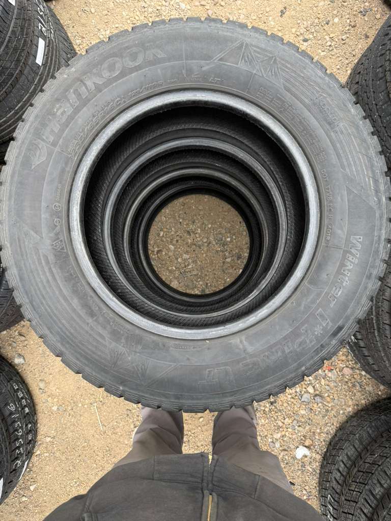 235/65R16C  Set (4 Used Tires) Hankook Winter i*Pike LT