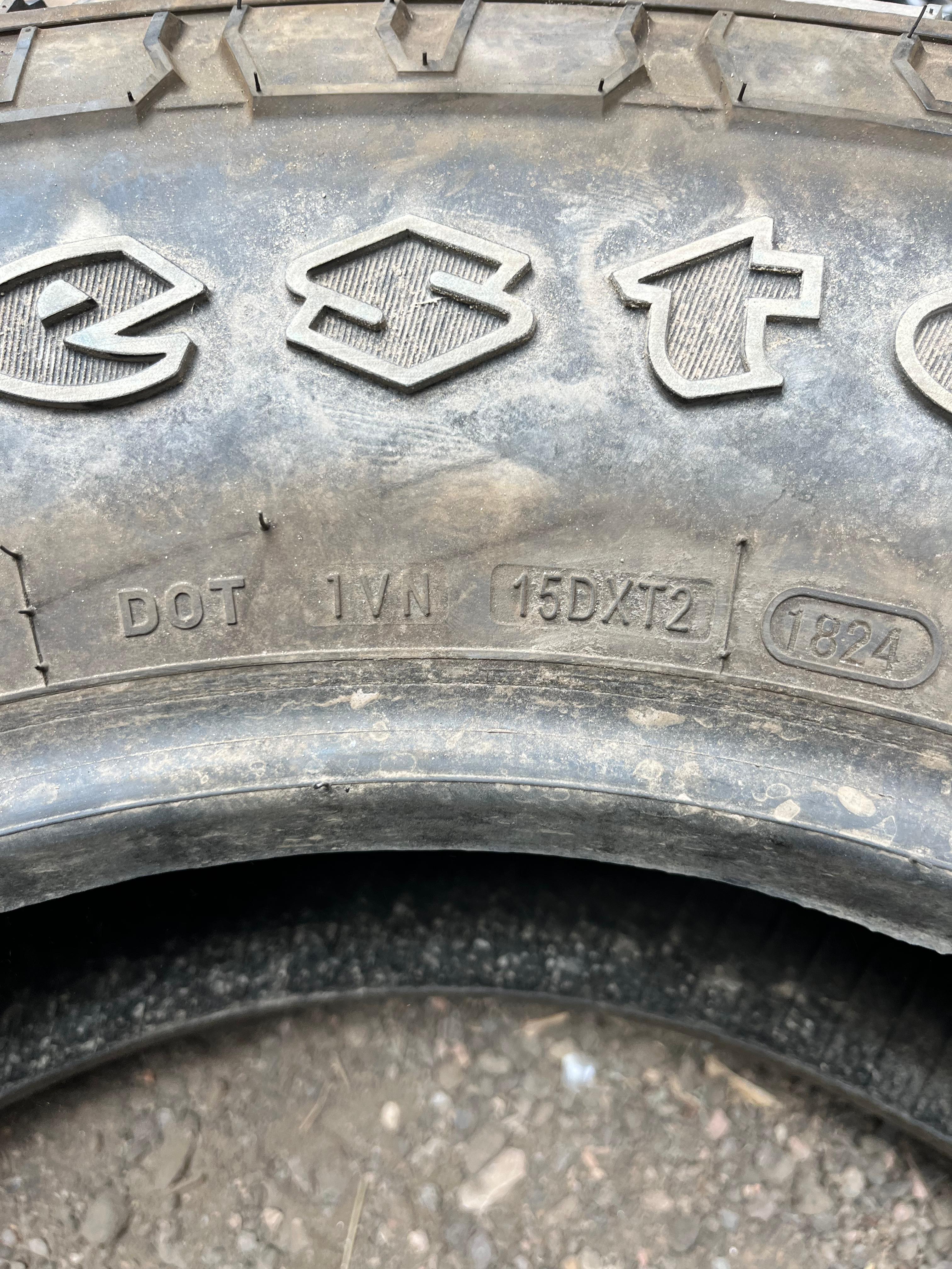 LT275/70R18 Pair (2 Used Tires) Firestone Destination