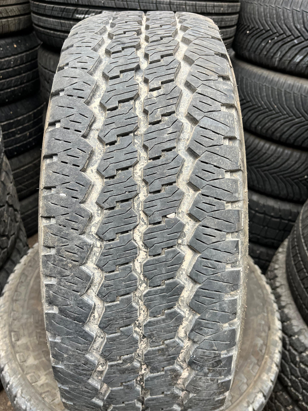 LT275/70R18 Set (4 Used Tires) Bridgestone Dueler