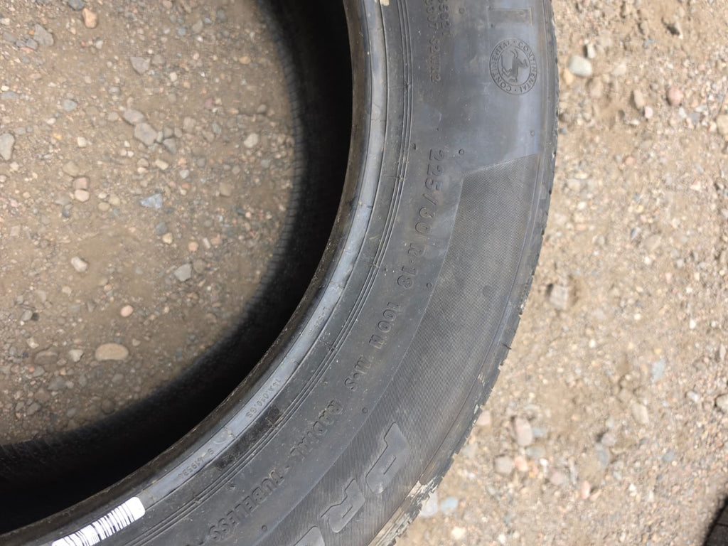225/60R18 Pair (2 Used Tires) Continental ProContact TX