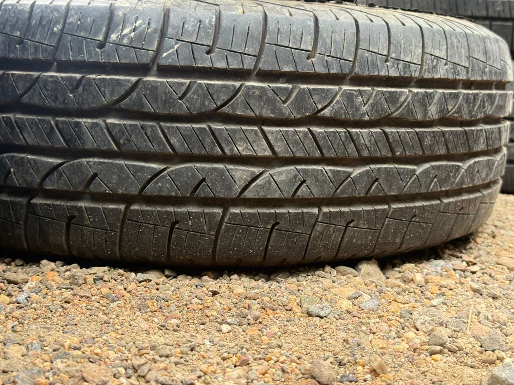 195/65R15 Pair (2 Used Tires) Kelly Edge Touring