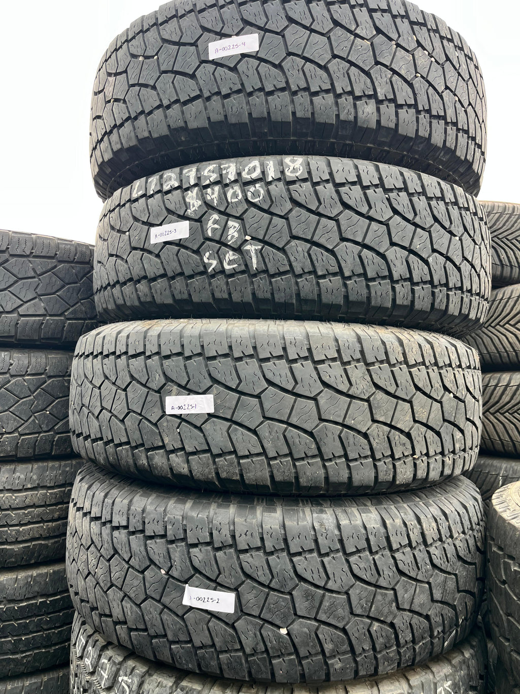 LT275/70R18 Set (4 Used Tires) Corsa Corsa XL