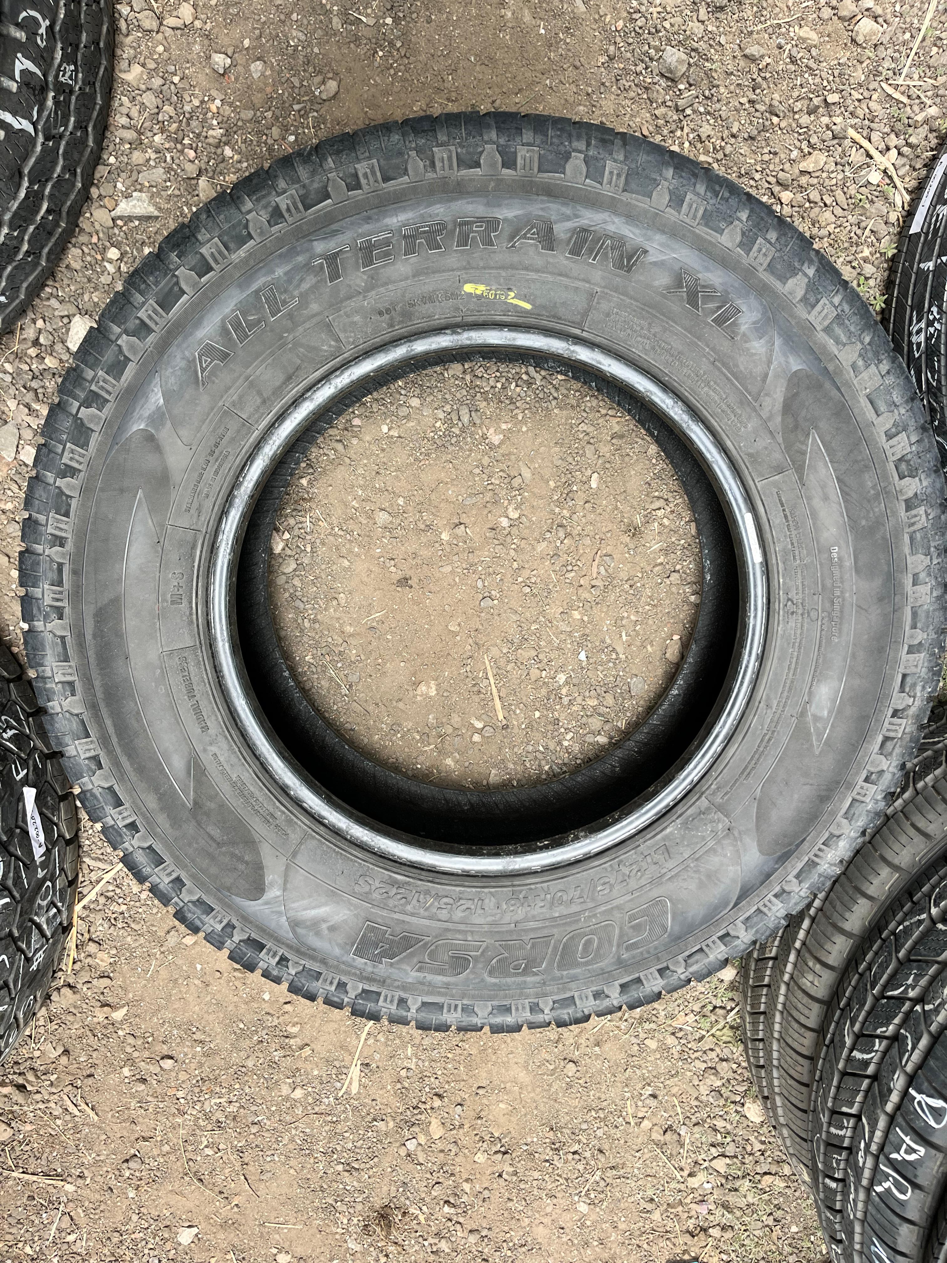 LT275/70R18 Set (4 Used Tires) Corsa Corsa XL