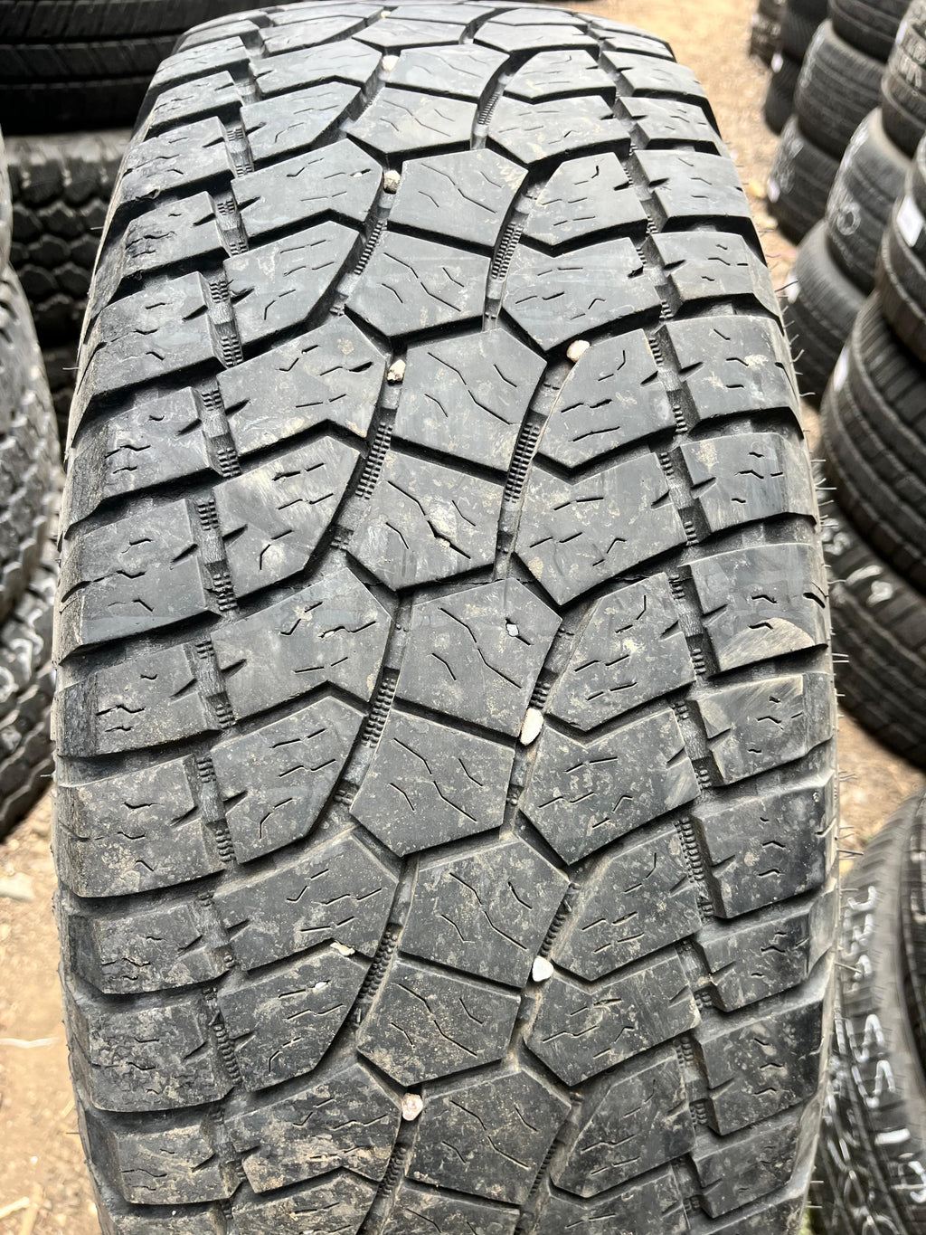 LT275/70R18 Set (4 Used Tires) Corsa Corsa XL