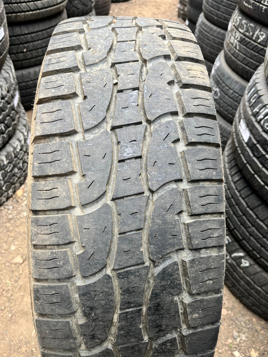LT275/70R18 Pair (2 Used Tires) CrossWind LingLong