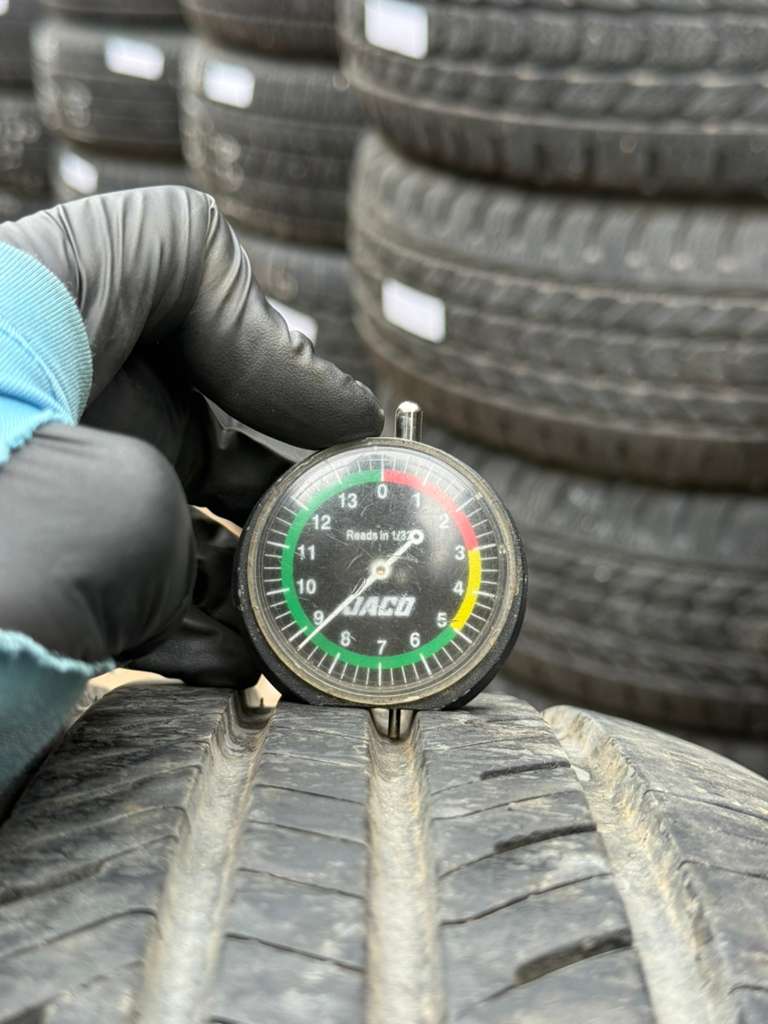 215/65R16 Pair (2 Used Tires) Laufenn G Fit AS