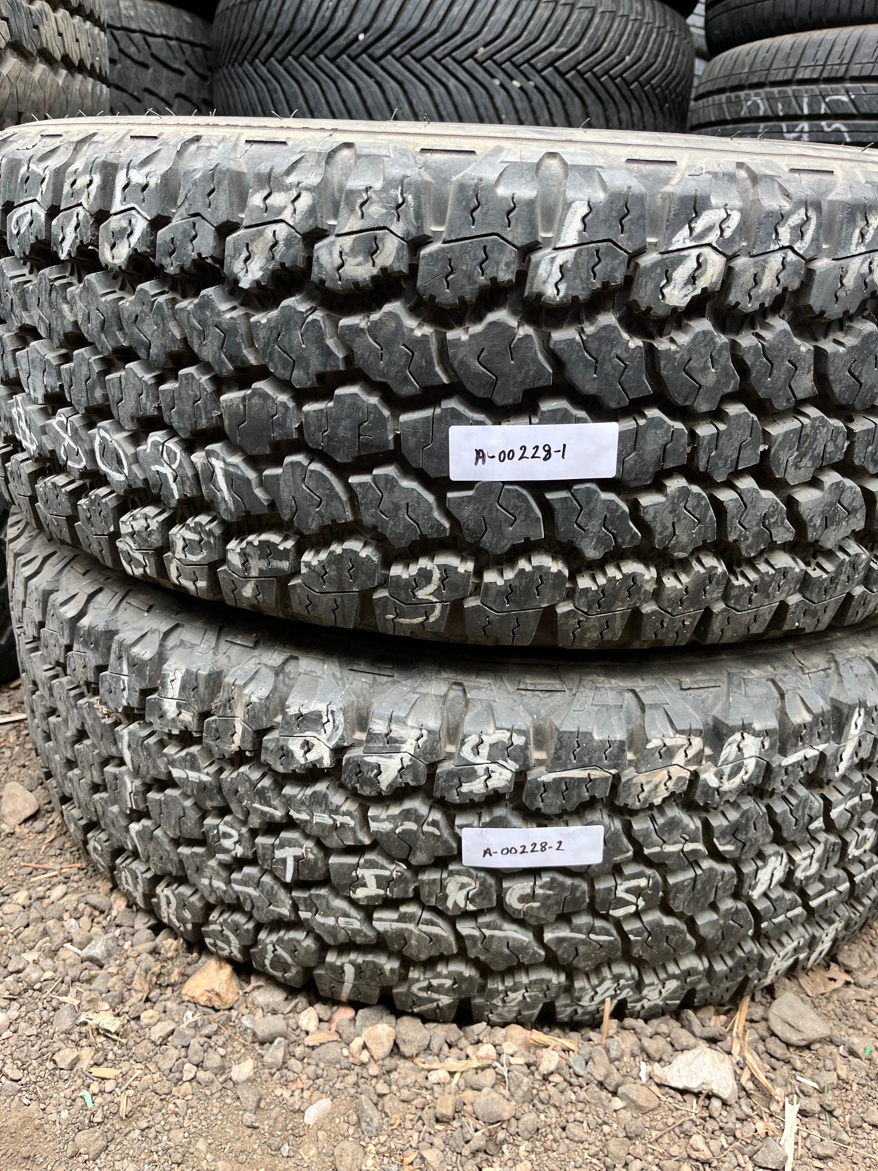 LT275/70R18 Pair (2 Used Tires) Goodyear Wrangler (Adventure)
