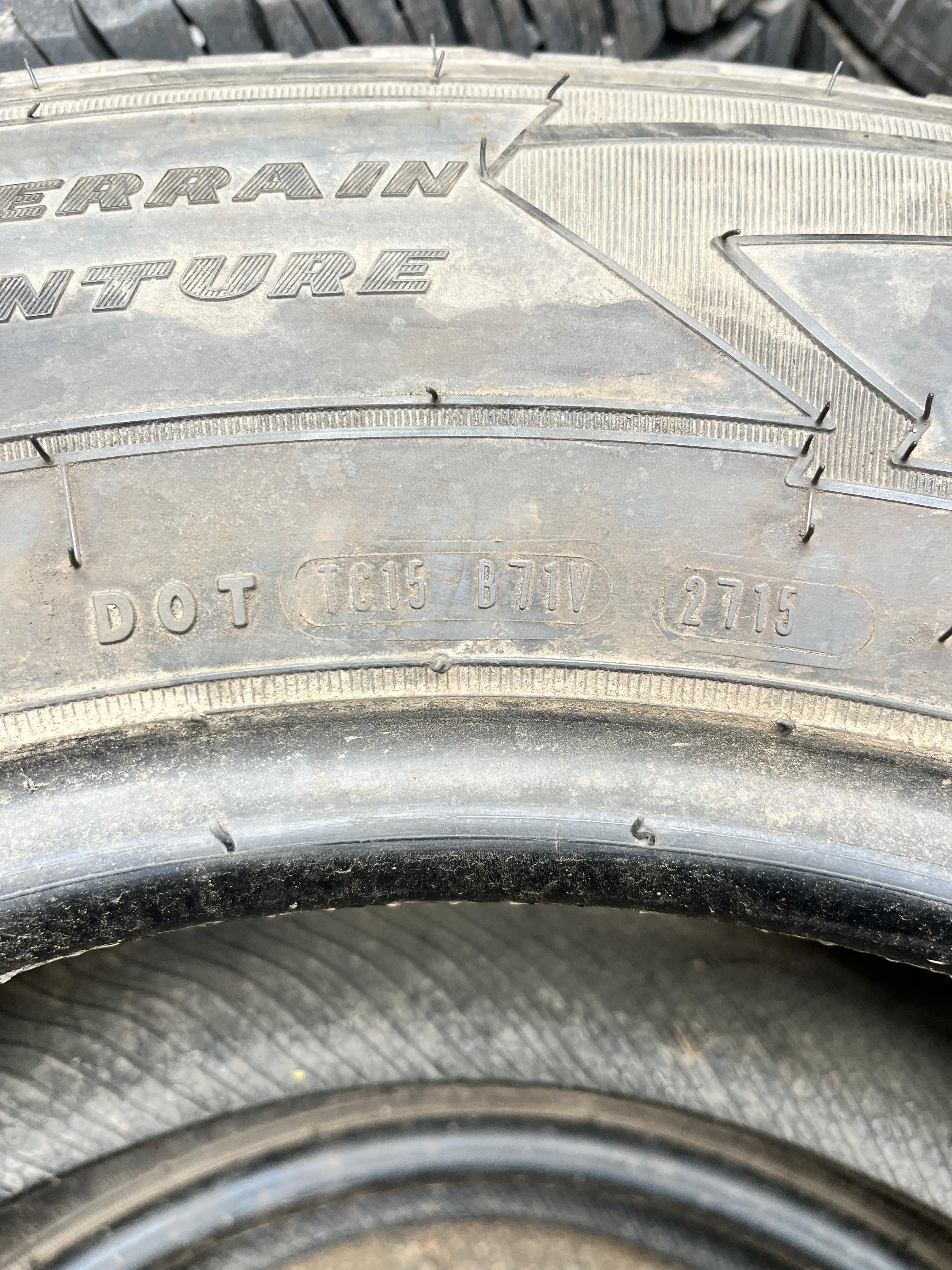 LT275/70R18 Pair (2 Used Tires) Goodyear Wrangler (Adventure)