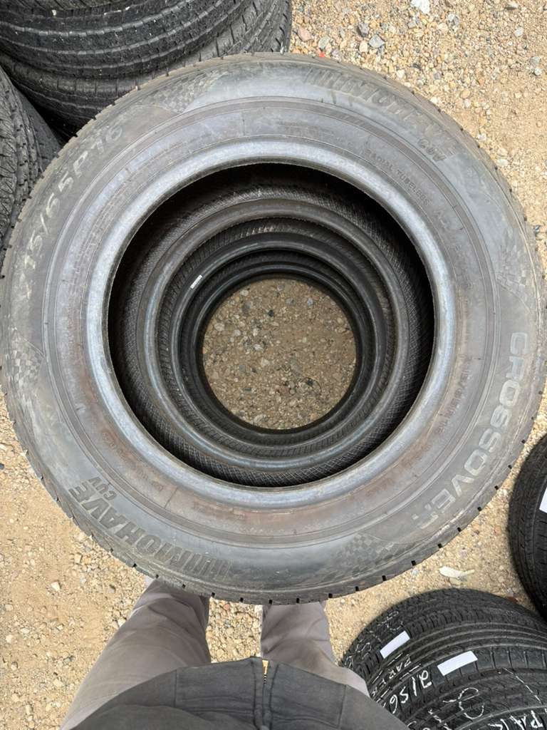 215/65R16 Set (4 Used Tires) Mohave CUV Crossover