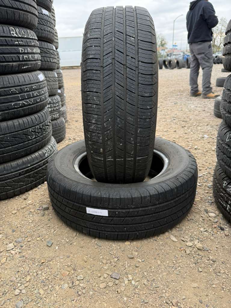 215/65R16 Pair (2 Used Tires) Michelin Defender T+H