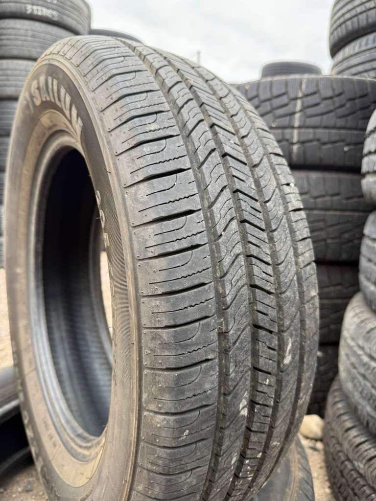205/65R16 Pair (2 Used Tires) Sailun Atrezzo SH408