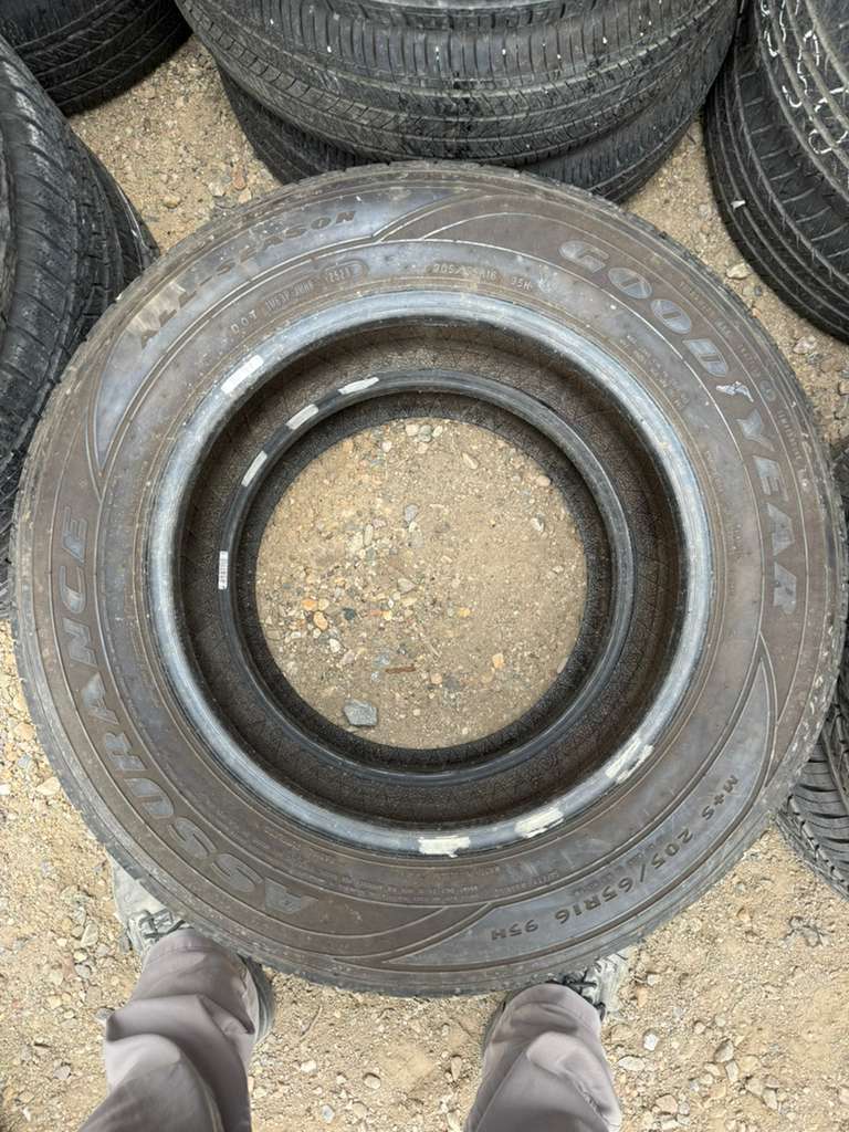 205/65R16 Pair (2 Used Tires) Goodyear Assurance