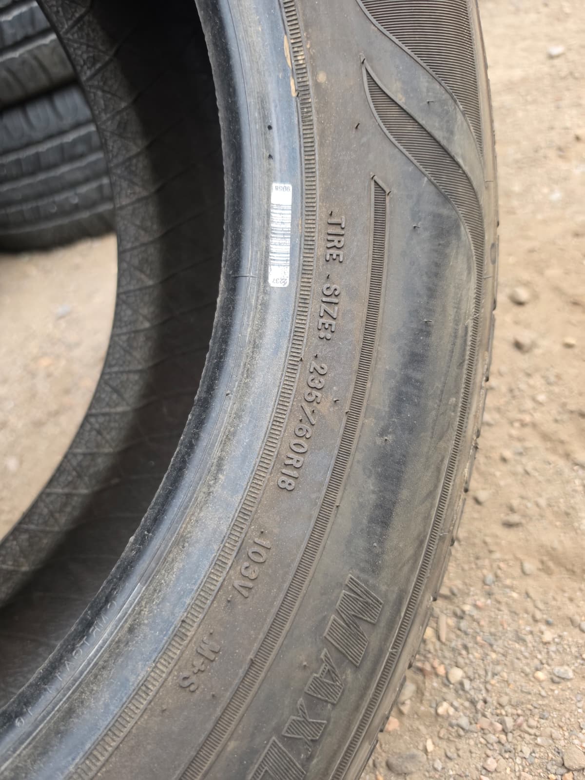 235/60R18 Set (4 Used Tires) Goodyear MaxLife