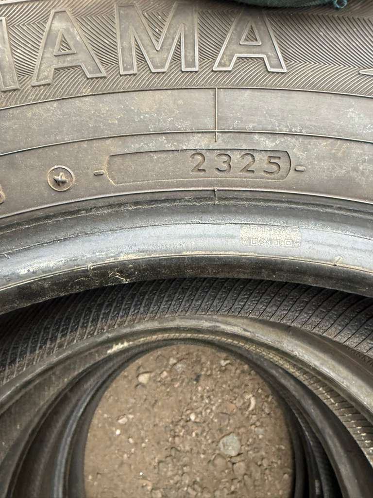 215/60R16 Set (4 Used Tires) Yokohama YK-GTX
