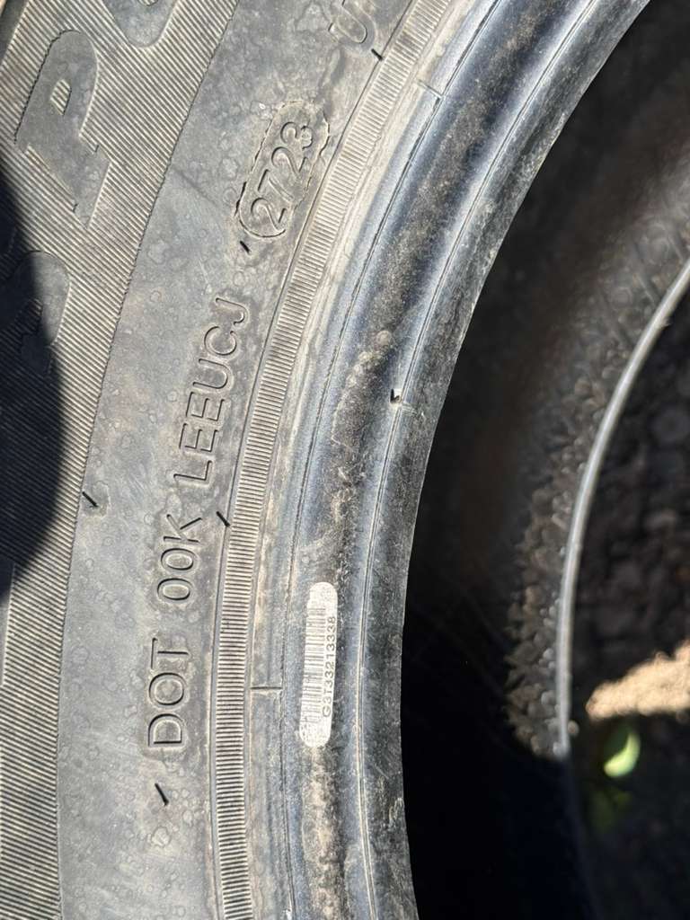 225/60R16 Pair (2 Used Tires) Doral SDL-Sport