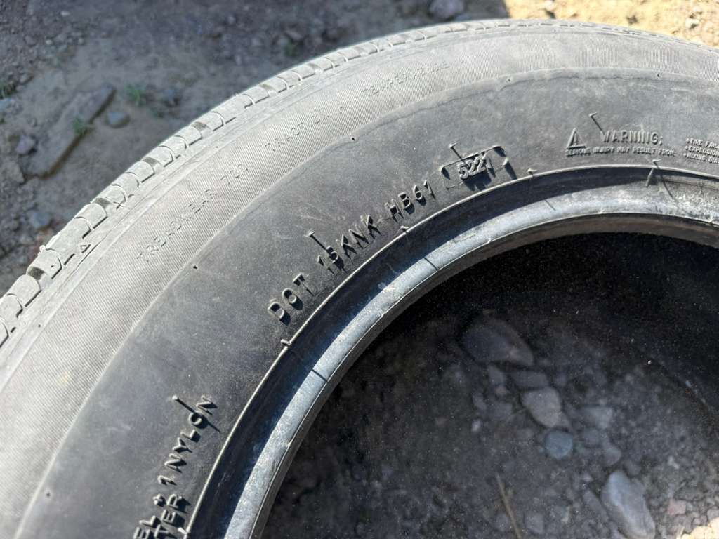 225/60R16 Pair (2 Used Tires) Tigerpaw Uniroyal