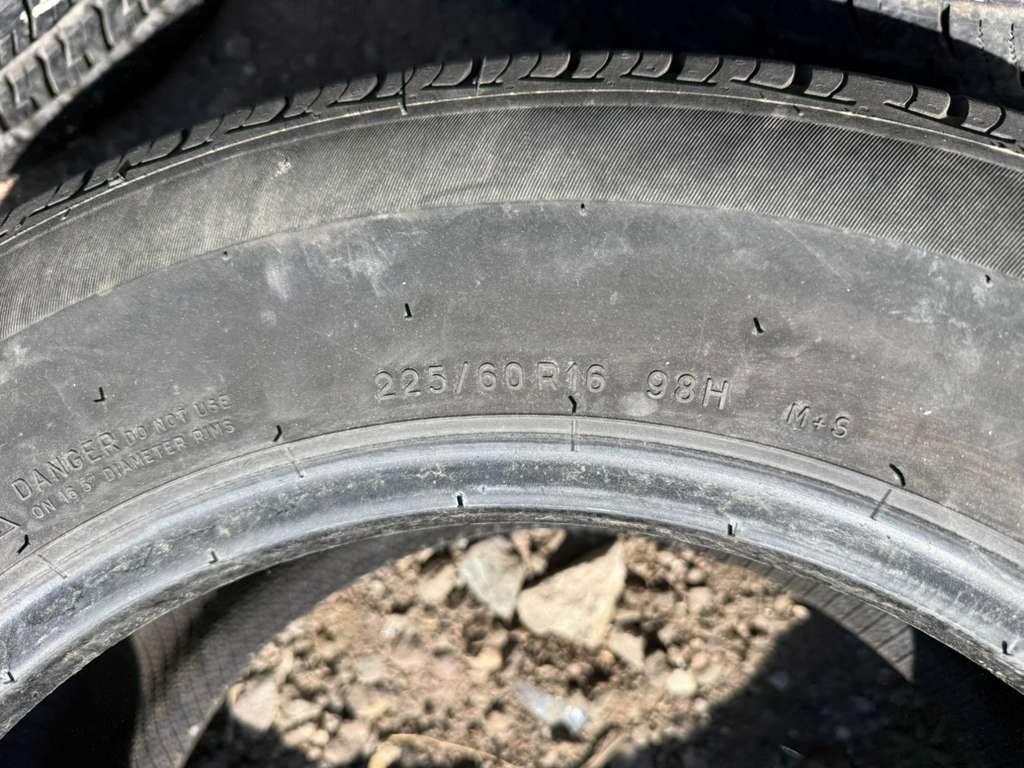 225/60R16 Pair (2 Used Tires) Tigerpaw Uniroyal