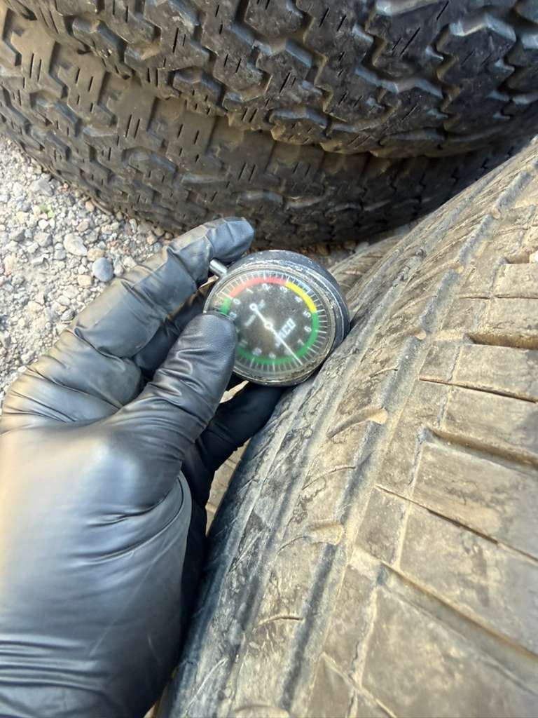 235/75R15 Pair (2 Used Tires) Mastercraft Stratus