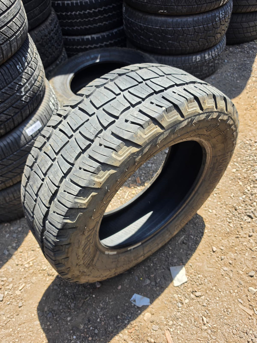 265/60R18 Pair (2 Used Tires) UniRoyal Laredo