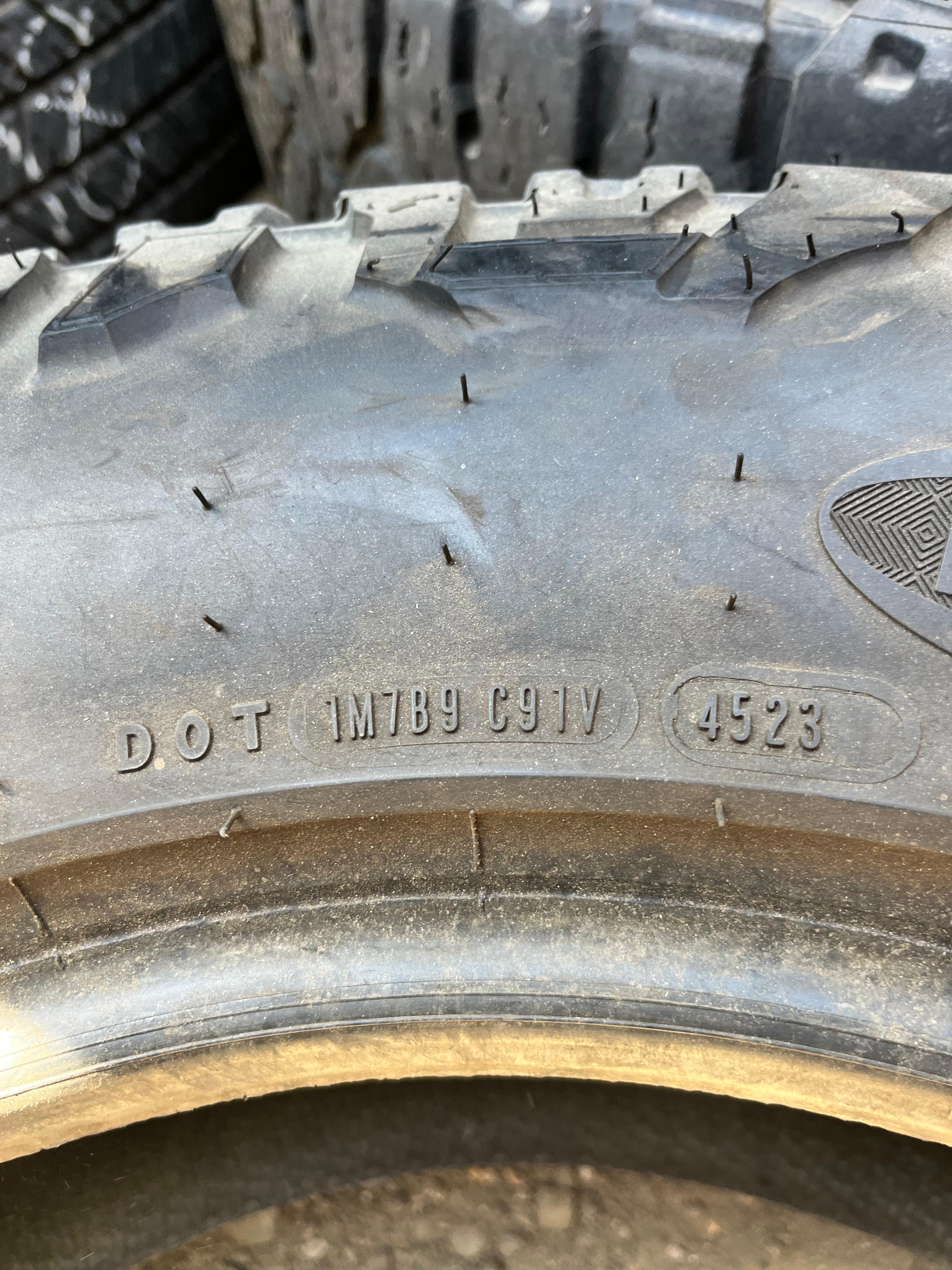 LT275/65R18 Pair (2 Used Tires) Goodyear Wrangler(Duratrac)