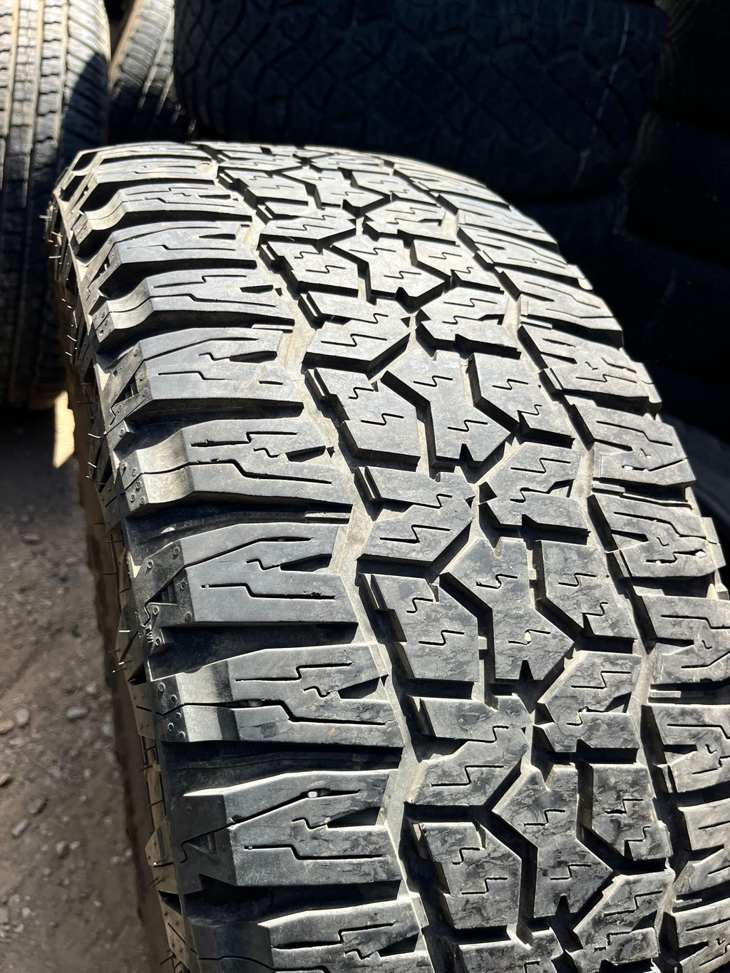 275/65R18 Pair (2 Used Tires) Milestar Pataconia