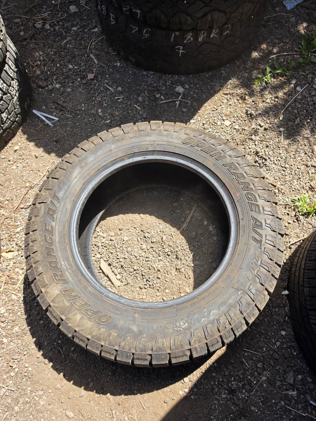 265/60R18 Set (4 Used Tires) Mazama Tire Open Range A/T