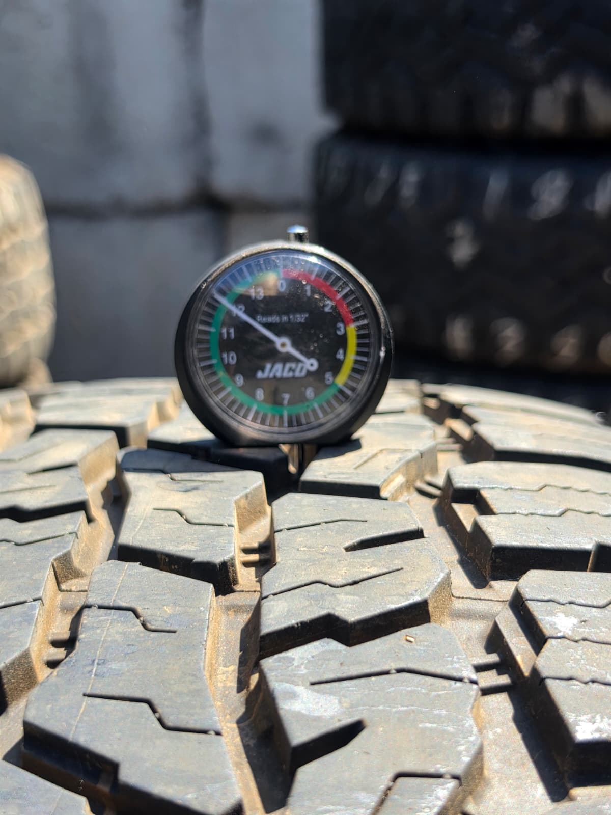 265/60R18 Set (4 Used Tires) Mazama Tire Open Range A/T