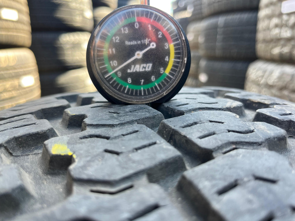 275/65R18 Pair (2 Used Tires) Trail Finder
